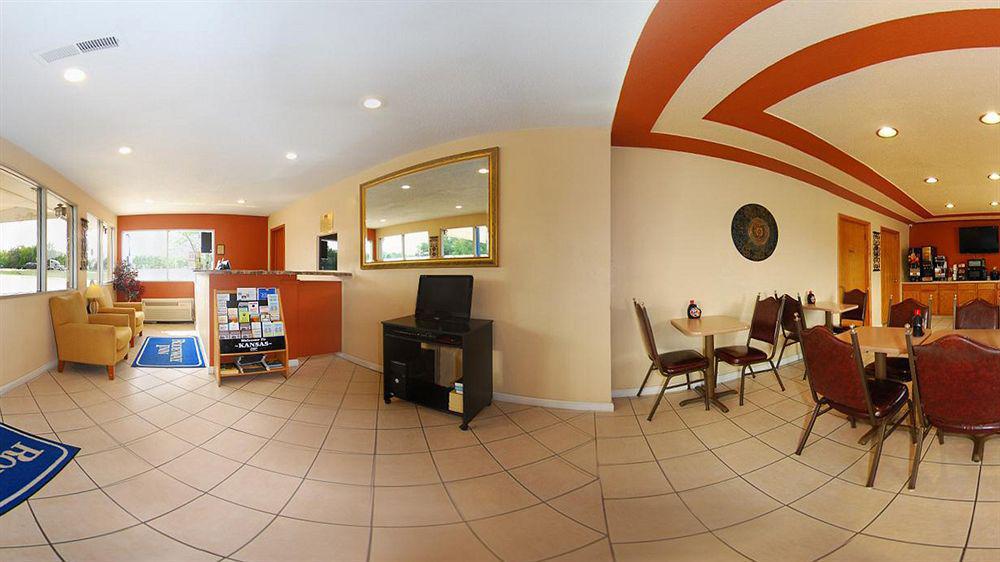 Rodeway Inn Concordia Extérieur photo